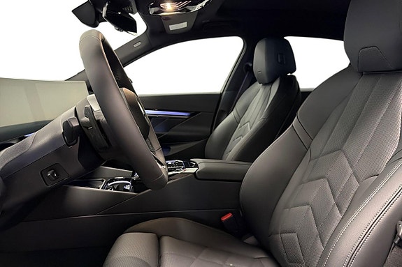 BMW 530e 12 of 18