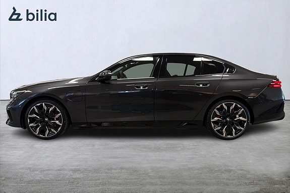BMW 530e 3 of 18
