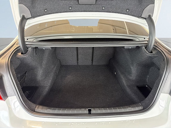 BMW 520d 12 of 18