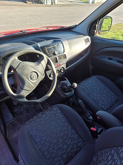 Opel Combo 4 of 5