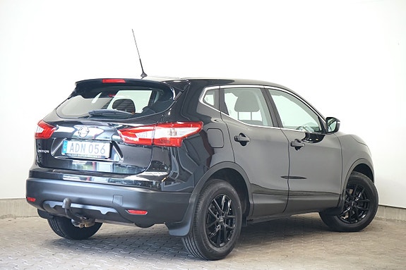 Nissan Qashqai 4 of 5