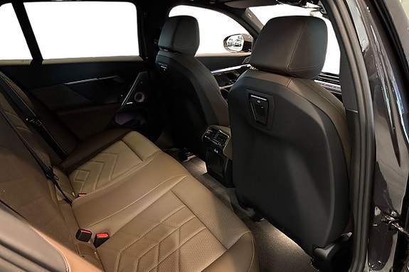 BMW 530e 7 of 20