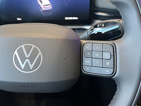 Volkswagen ID.3 Neo 12 of 16