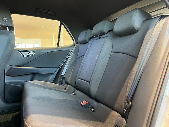 Volkswagen ID.3 Neo 7 of 16
