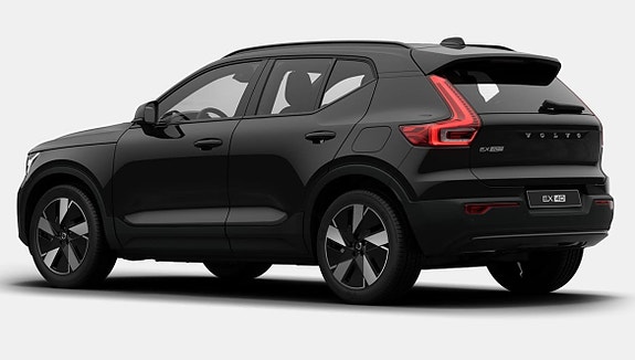 Volvo EX40 3 of 3