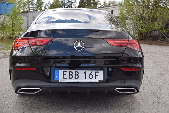 Mercedes-Benz CLA200 4 of 5
