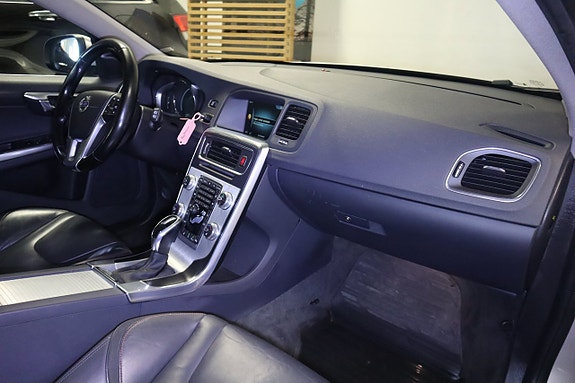 Volvo V60 20 of 24