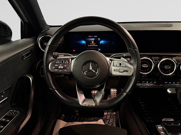Mercedes-Benz A250 15 of 24