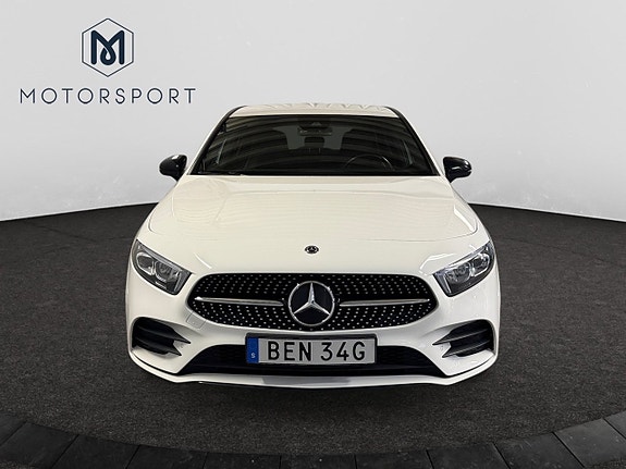 Mercedes-Benz A250 10 of 24