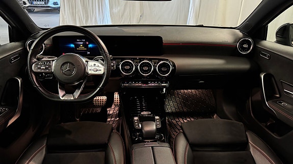 Mercedes-Benz A250 14 of 24