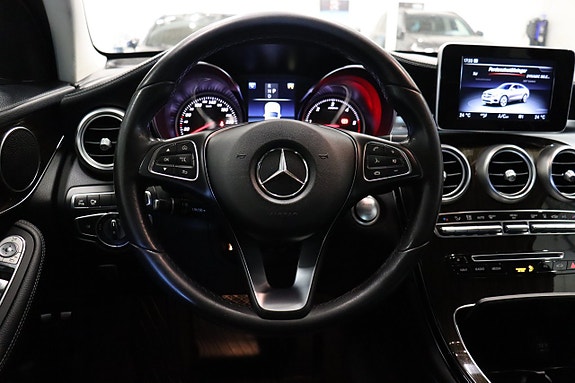 Mercedes-Benz GLC220 d 15 of 26
