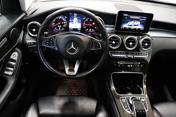 Mercedes-Benz GLC220 d 14 of 26