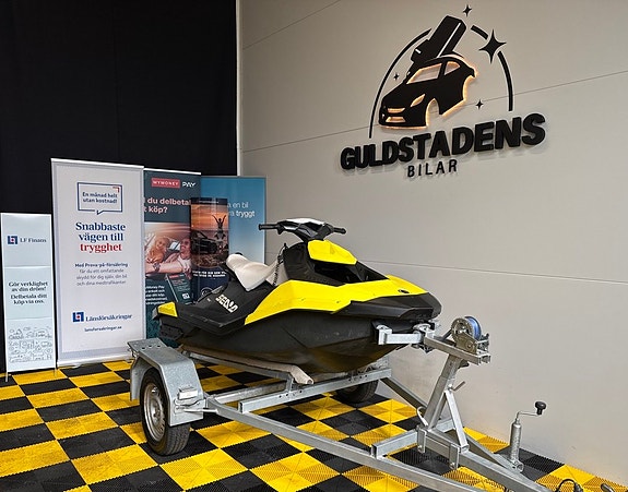 Sea Doo Spark 2upp Nyservad/80 vagn/2 Ägare