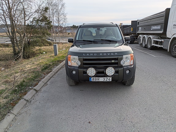 Land Rover Discovery 3 3 of 5