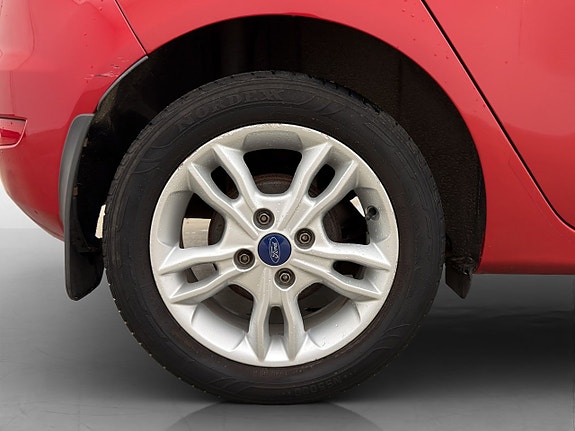 Ford Fiesta 28 of 29