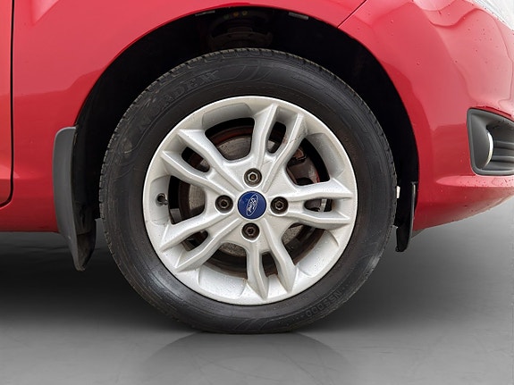 Ford Fiesta 29 of 29