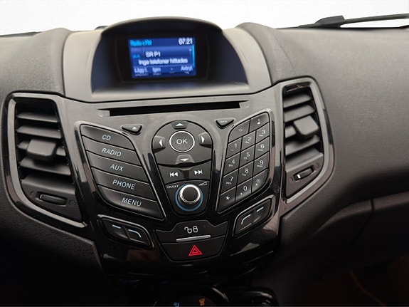 Ford Fiesta 19 of 29