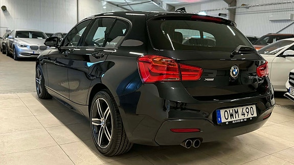 BMW 120d 4 of 5