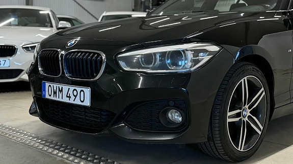 BMW 120d 3 of 5