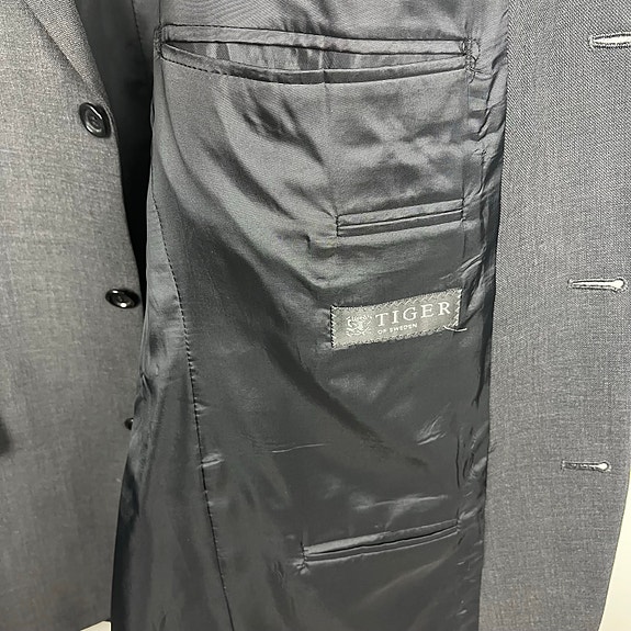 Product image 12 of 35