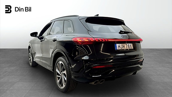 Audi Q5 3 of 23