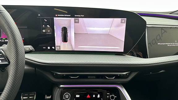 Audi Q5 9 of 23