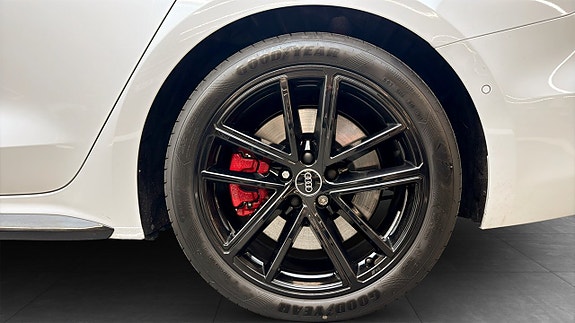 Audi A5 6 of 24