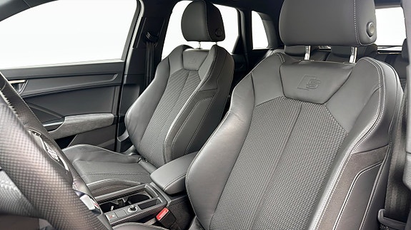 Audi Q3 8 of 22