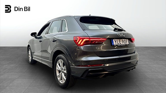 Audi Q3 3 of 22