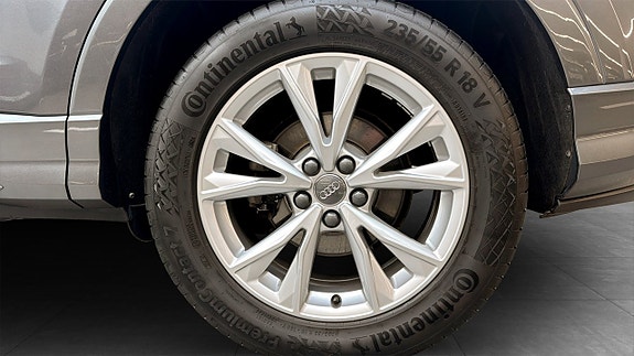 Audi Q3 6 of 22