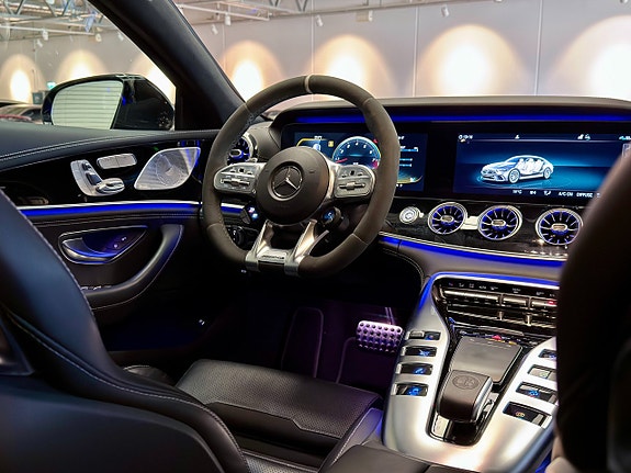 Mercedes-Benz AMG GT Coupe 26 of 30