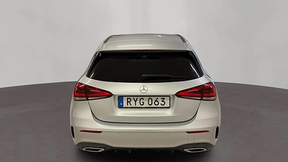 Mercedes-Benz A180 d 7 of 16