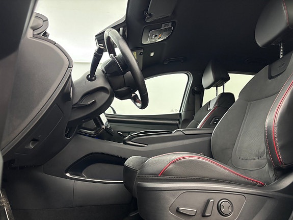 Hyundai Tucson 13 of 24