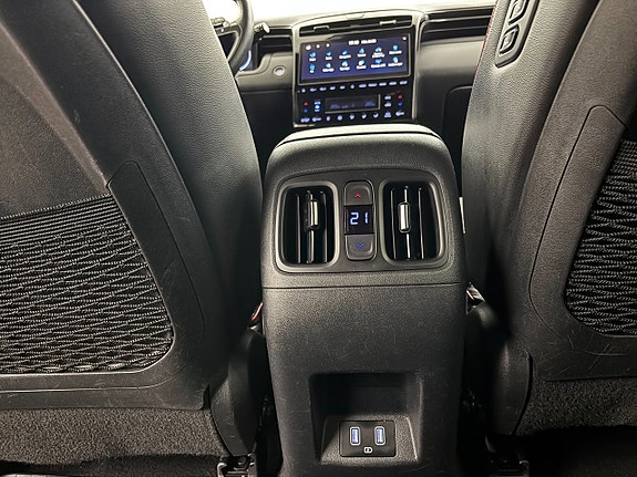 Hyundai Tucson 18 of 24