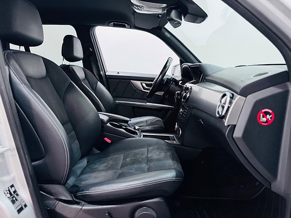 Mercedes-Benz GLK220 7 of 19