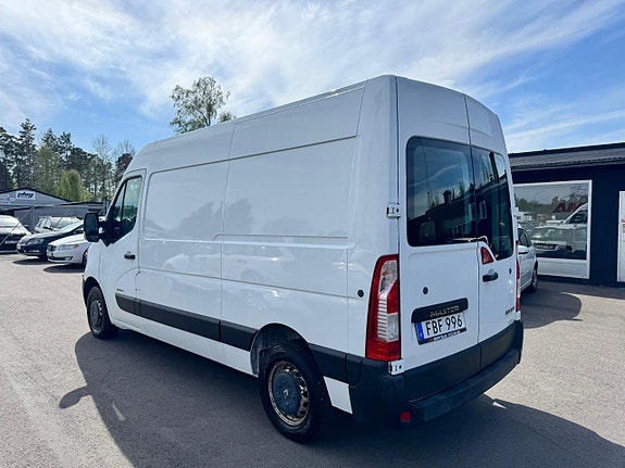 Renault Master 12 of 13