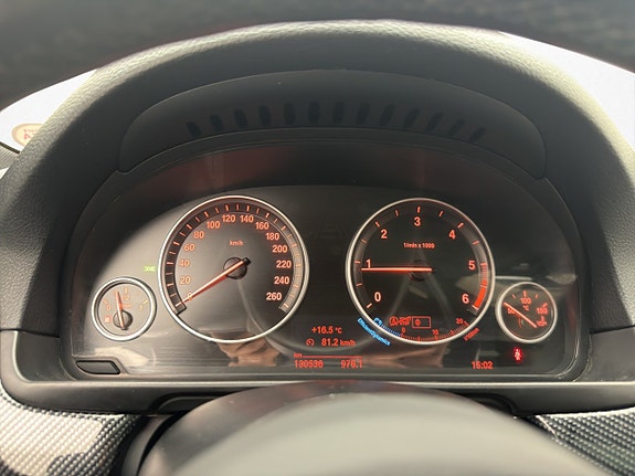 BMW 520 17 of 30