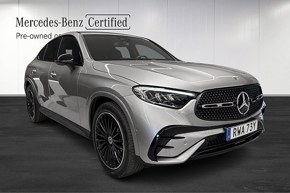 Mercedes-Benz GLC300 d 2 of 5