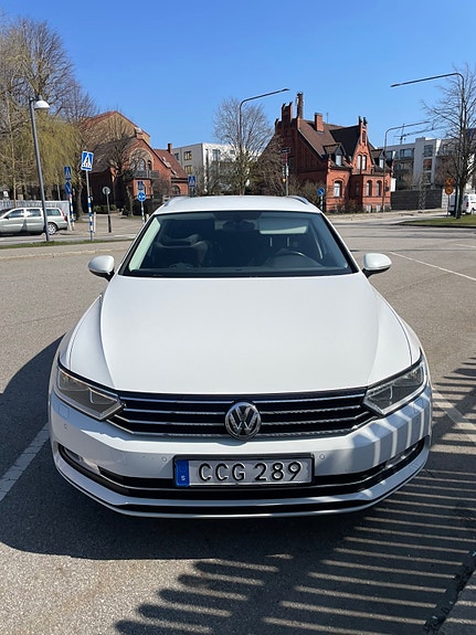 Volkswagen Passat 4 of 5