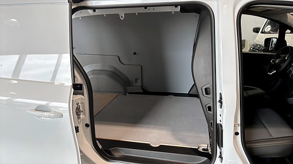 Renault Kangoo 8 of 9