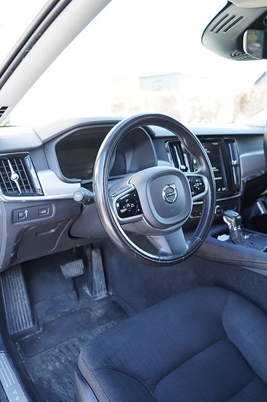 Volvo V90 6 of 6