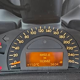 Mercedes-Benz C180 5 of 5