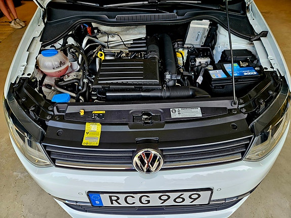 Volkswagen Polo 9 of 9