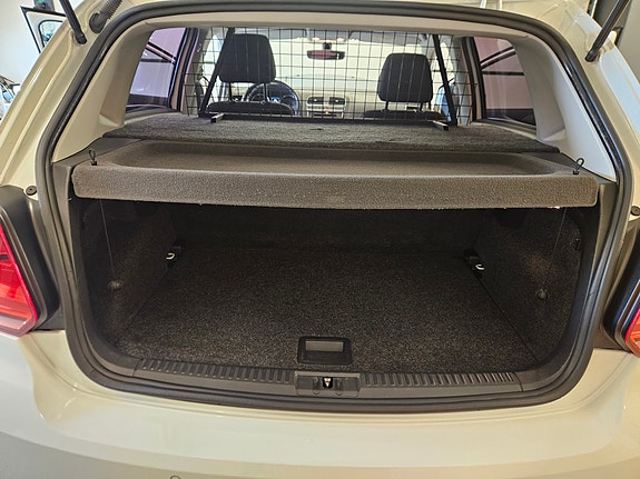 Volkswagen Polo 6 of 9