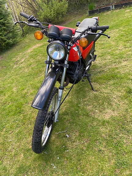 Yamaha DT125MX 5 of 7