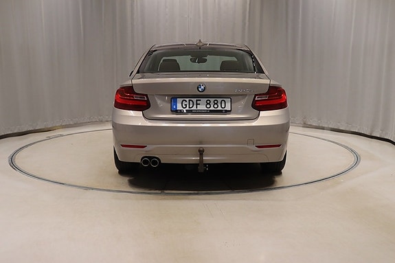 BMW 220d 5 of 9