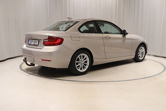 BMW 220d 4 of 9