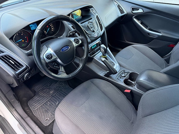 Ford Focus 13 of 25