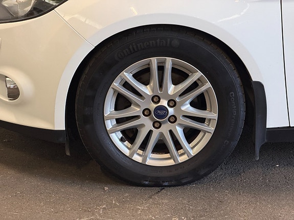 Ford Focus 11 of 25