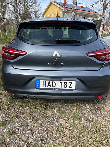Renault Clio 2 of 5